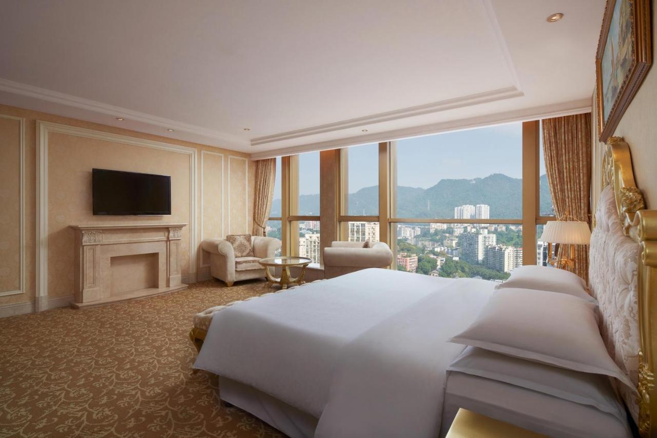 Sheraton Chongqing Hotel Zewnętrze zdjęcie