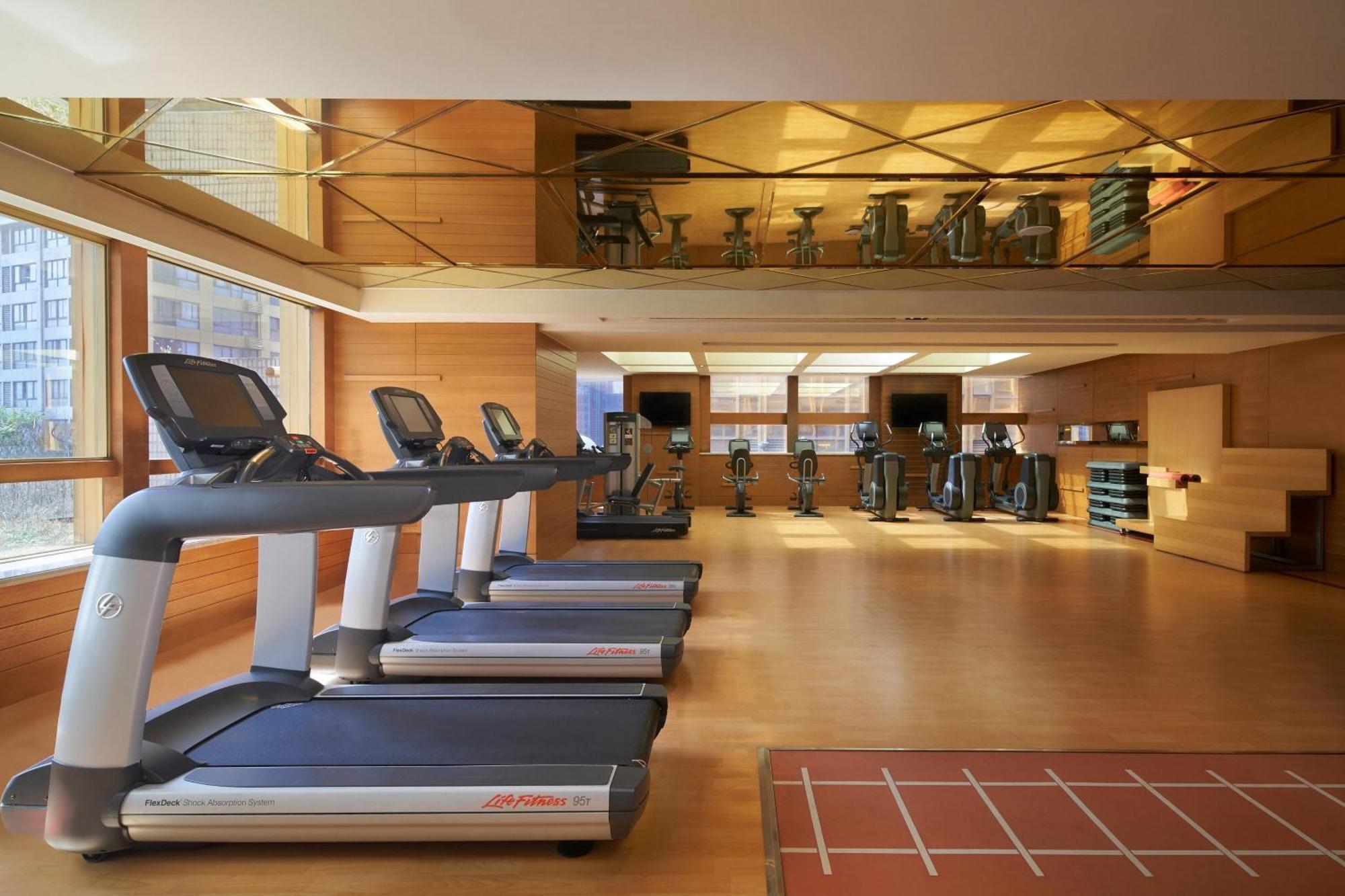 Sheraton Chongqing Hotel Zewnętrze zdjęcie
