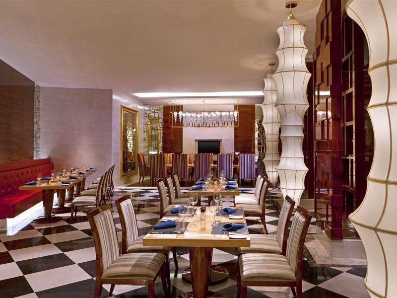 Sheraton Chongqing Hotel Zewnętrze zdjęcie